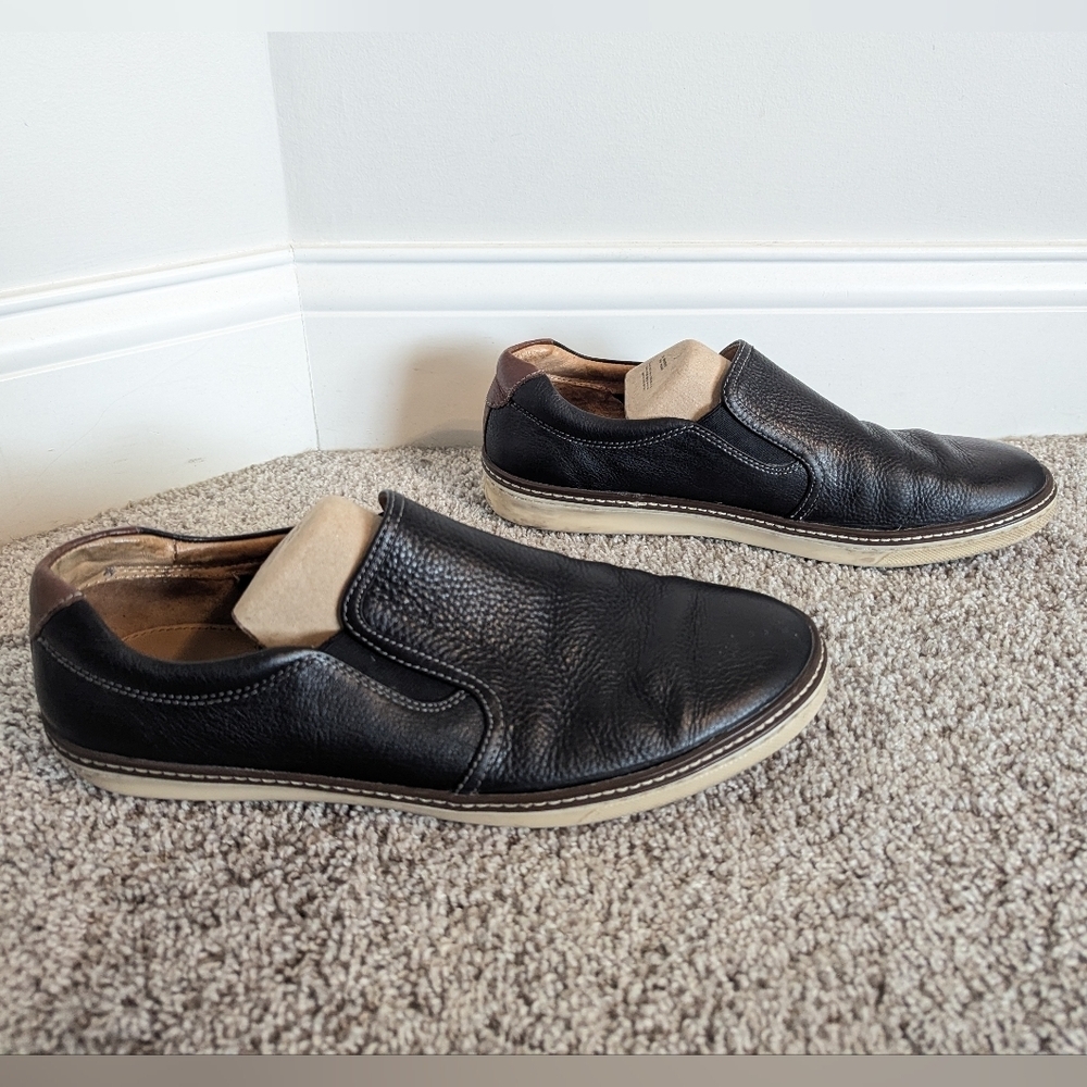 Johnston & Murphy McGuffey Slip On Shoe - Black and Brown sz 11.5